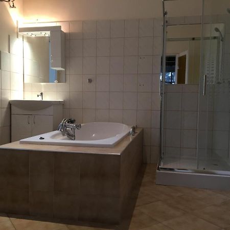Regimodi Apartman Leilighet Siófok Eksteriør bilde